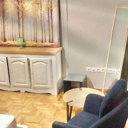 Economy Shared Apartment D In Central Афіни Екстер'єр фото