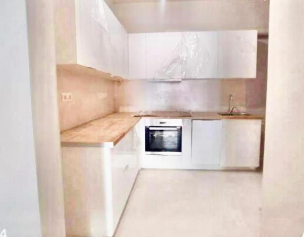Economy Shared Apartment D In Central Афіни Екстер'єр фото