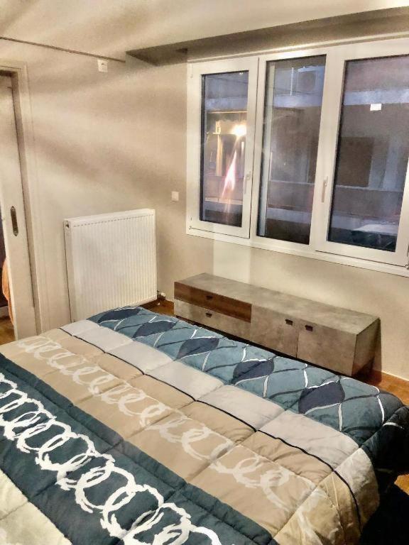Economy Shared Apartment D In Central Афіни Екстер'єр фото